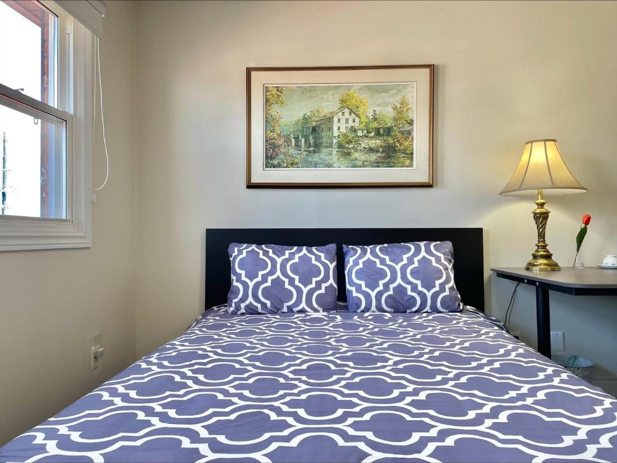 77 Nice And Warm Series Rooms 多伦多 外观 照片